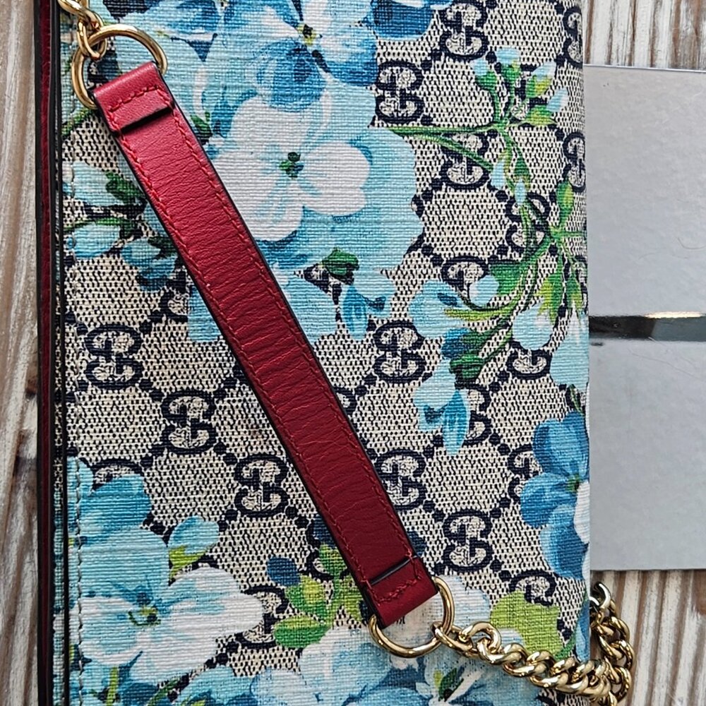 Gucci Blooms Chain Wallet - Picture 13 of 13